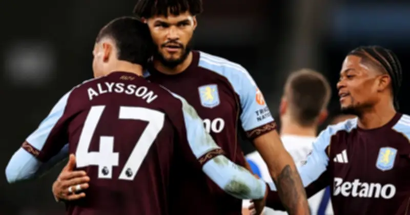 Villa Kekal Dalam Perlumbaan Juara, Forest Seri Di Rumah Lawan Wolves