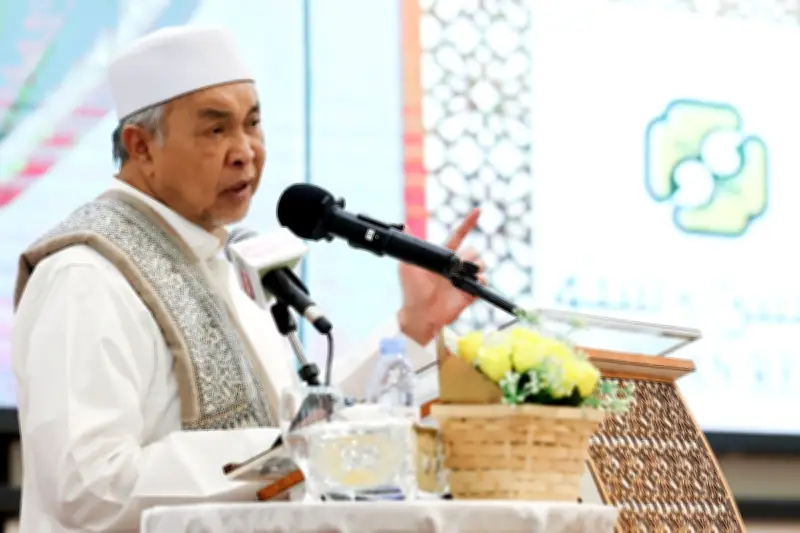 Zahid dan Fadillah Seru Umat Islam Perkukuh Iman, Amalkan Kesederhanaan Ramadan