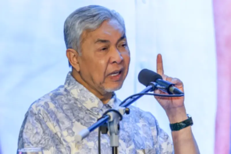 Zahid Tegaskan FGV Akan Diperkukuh Sebagai Pemangkin Masa Depan Peneroka Felda