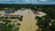 Air Banjir Mencapai Tingkap: Penduduk Pitas Terpaksa Evakuasi Tengah Malam
