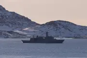 Anggota Kru Kapal Selam AS Dievakuasi Pasukan Denmark di Greenland