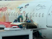 Artis Ernest Zacharevic Saman AirAsia Atas Dakwaan Pelanggaran Hak Cipta Mural