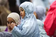 Kehadiran Meriah Sambut Tarawih Pertama Ramadan di Seluruh Negara
