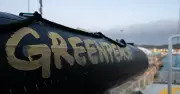 Mahkamah Arah Greenpeace Bayar AS$345 Juta Kepada Syarikat Minyak AS