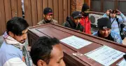 Nepal 'Ketagihan' kepada Perdagangan Rakyatnya Sendiri untuk Ekonomi