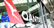 Qantas Laporkan Peningkatan Jualan dan Keuntungan Didorong Pesawat Baharu