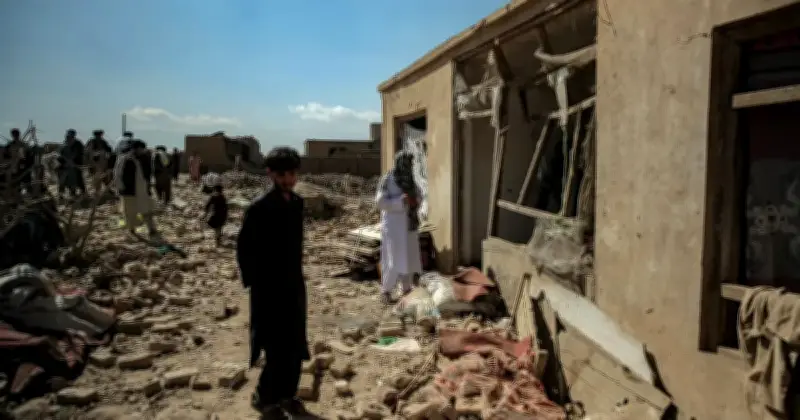 Afghanistan Tuduh Pakistan Bunuh Warga Awam dalam Serangan Udara di Kabul