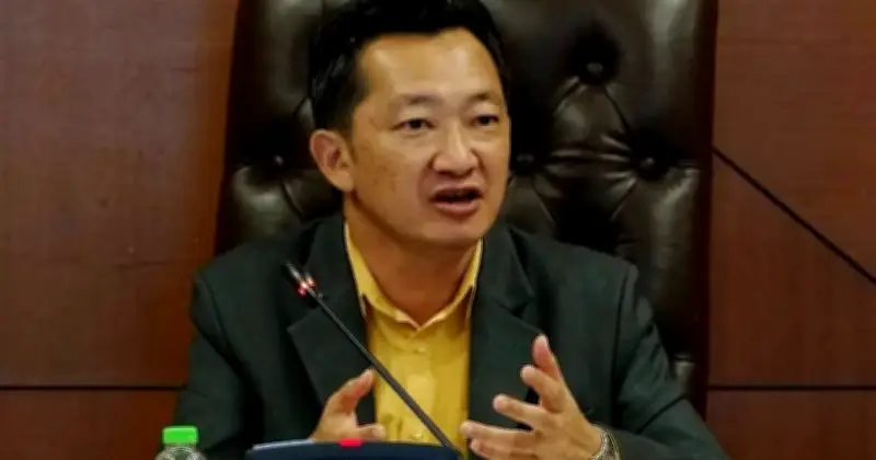 Ahli Parlimen DAP Sindir BN Selepas Tiga Wakil Rakyat Ponteng Undian Had Tempoh PM