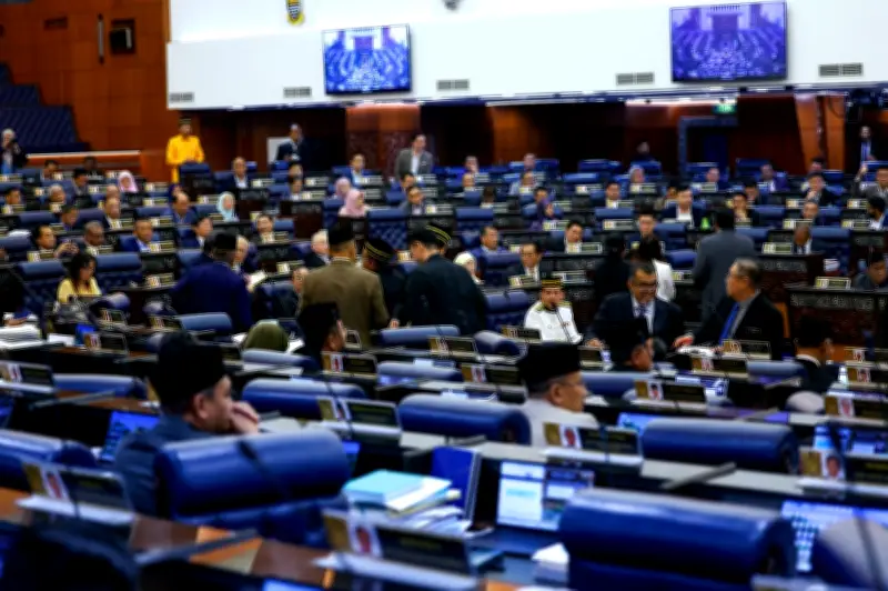 Amirudin Puji Langkah Berani Anwar, Had Tempoh PM 10 Tahun Gagal Dua Undi