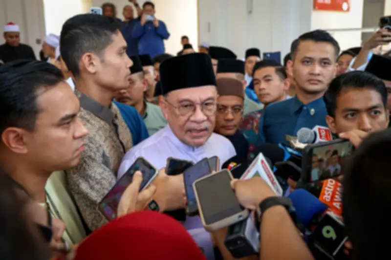 Anwar Panggil Mesyuarat Semua Ketua Negeri Bincang Krisis AS-Iran