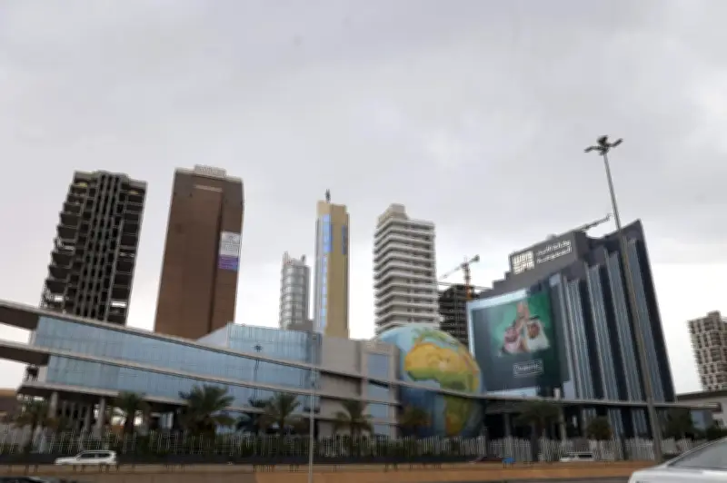 Arab Saudi Intercept Dua Peluru Berpandu Kruis dan Sembilan Dron di Selatan Riyadh