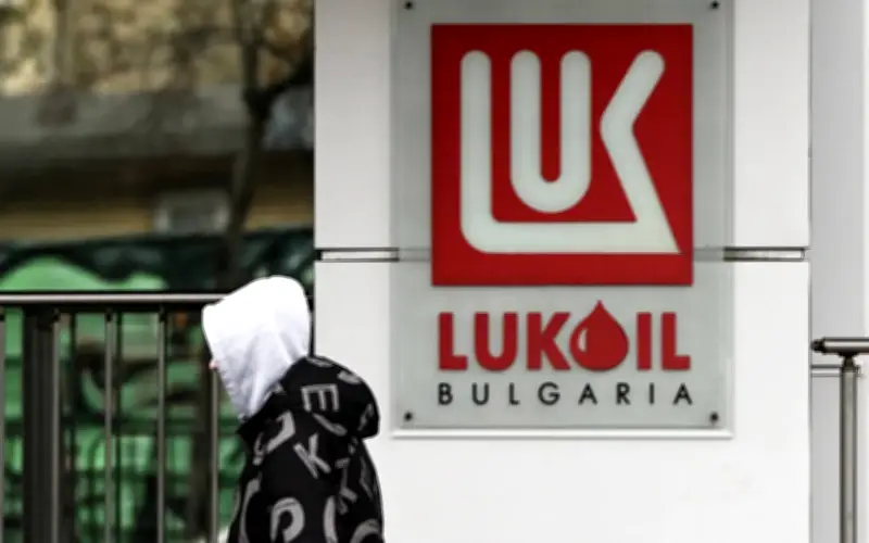 AS Perpanjang Tarikh Akhir Keempat Kali untuk Pembeli Potensi Aset Lukoil ke 1 Mei