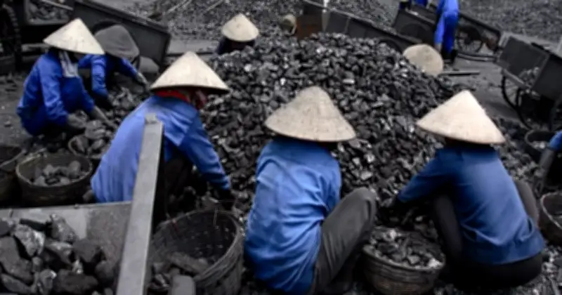 Asia Beralih ke Arang Batu Apabila Konflik Timur Tengah Mengekang Bekalan LNG