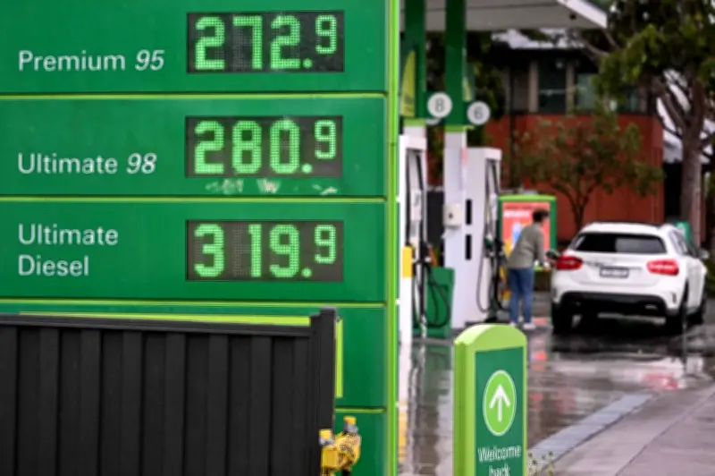 Australia Potong Cukai Bahan Api Separuh, Sokong Pembelian Spot dalam Langkah Bantuan RM7.03 Bilion