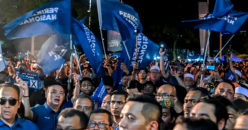 Azmin Masih Tokoh Sesuai Ketuai PN Selangor Menurut Penganalisis Politik