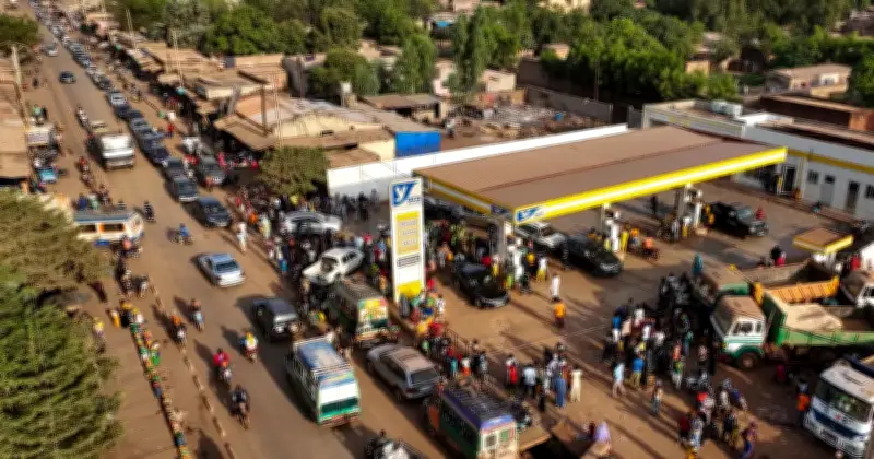 Bamako Hadapi Krisis Diesel: Stesen Minyak Kering, Pengangkutan Awam Terjejas