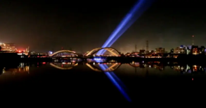 Bangladesh Batalkan Pencahayaan Hiasan Akibat Krisis Minyak Semasa Perang Timur Tengah