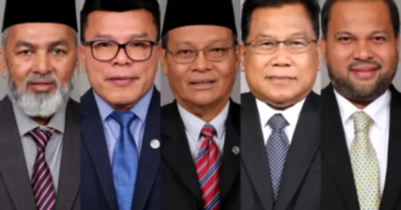 Bersatu Tarik Balik Saman Terhadap Speaker Johari Abdul Berhubung Kerusi 5 Ahli Parlimen