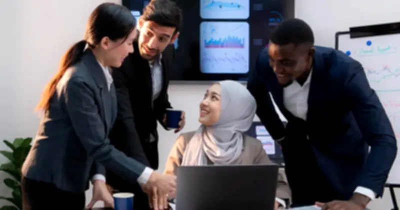 Cara Menjadikan Aidilfitri Bermakna di Tempat Kerja Pelbagai Budaya