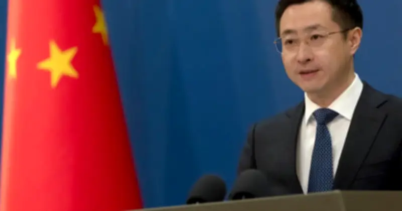 China Beri Amaran kepada AS Berhubung Cadangan Kemudahan Amunisi di Filipina