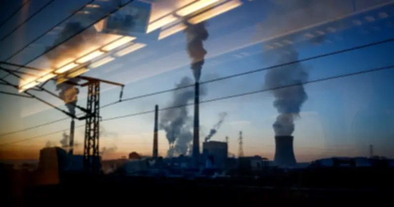 China Rancang Kurangkan Keamatan Karbon 3.8% pada 2026 dalam Rancangan Lima Tahun Baharu