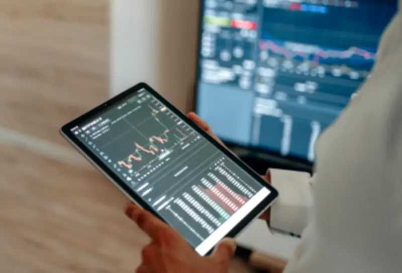 Data Sahaja Tidak Menyelamatkan Kita, Dasar yang Lebih Baik Akan — Azizi Abu Bakar