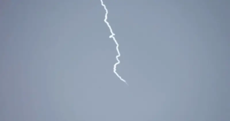 Enam Cedera Akibat Serpihan Intercept Peluru Berpandu Berhampiran KEZAD Abu Dhabi