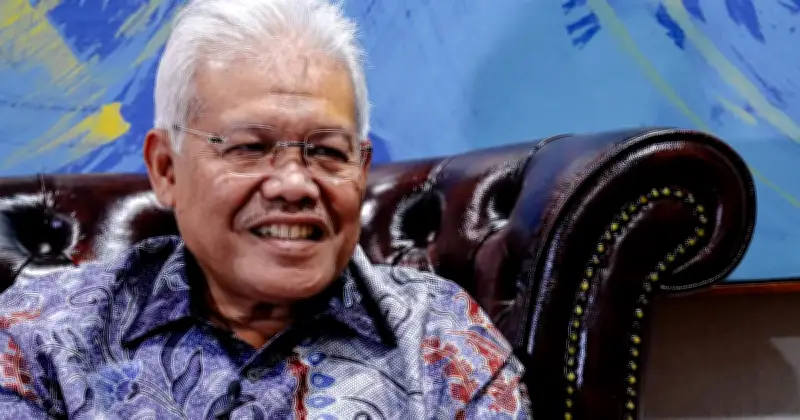 Hamzah Sahkan Perbincangan Ambil Alih Parti Keluarga Malaysia