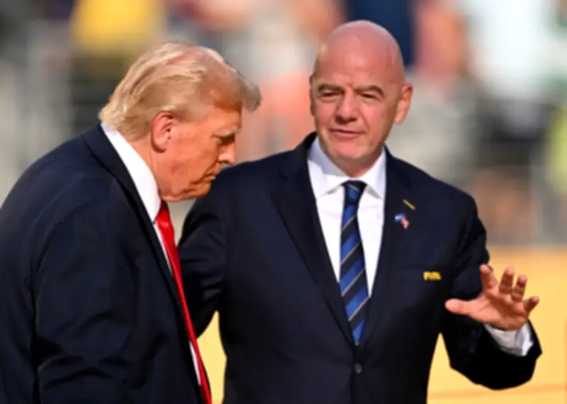 Hubungan Rapat Infantino-Trump Diuji Perang Timur Tengah Jelang Piala Dunia
