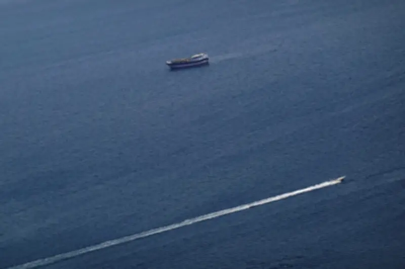 Iran Dakwa Kawal Penuh Selat Hormuz Ketika Serangan AS-Israel Meningkat