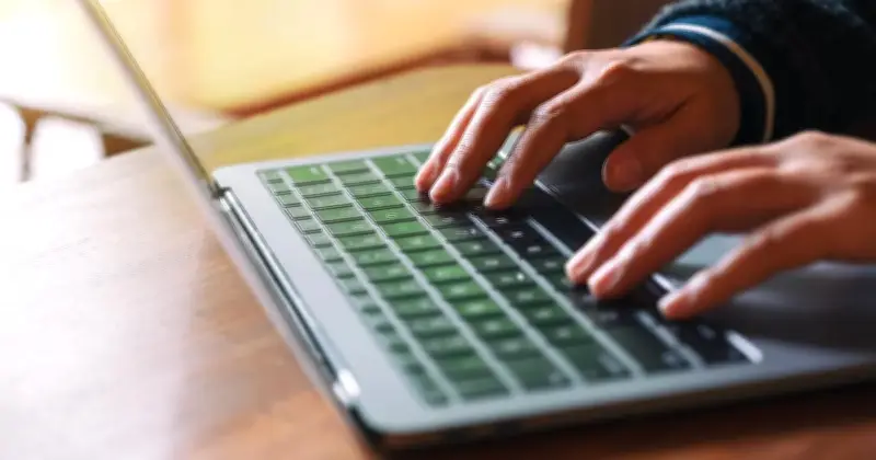 Iran Tangkap Lebih 460 Individu Atas Aktiviti Dalam Talian