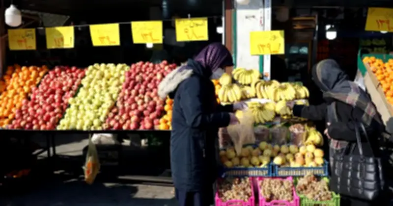 Iran Umumkan Kenaikan Gaji Minimum Lebih 60 Peratus