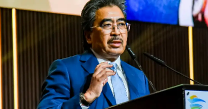 Johari Sahkan Perjanjian Dagang Malaysia-AS Dibatalkan