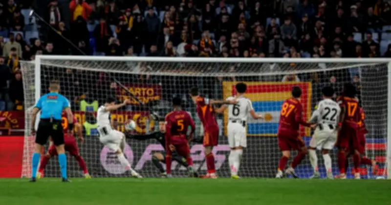 Juventus Kekal Dalam Perlumbaan Liga Juara-Juara Selepas Seri Dramatik Dengan Roma