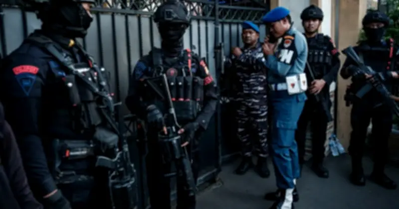 Kandungan Supremasi Putih Pacu Rancangan Serangan Remaja di Asia Tenggara