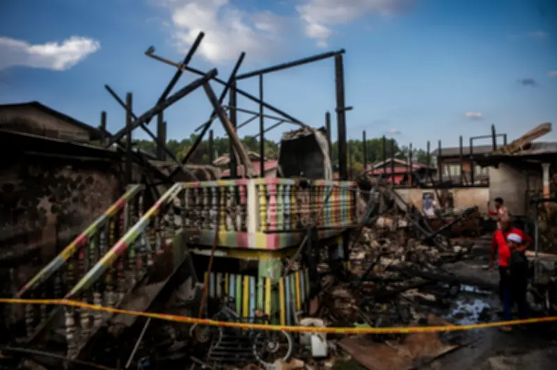 Kebakaran Musnahkan Lima Rumah di Kg Pulau Ketam, PMO Bantu Pembinaan Semula