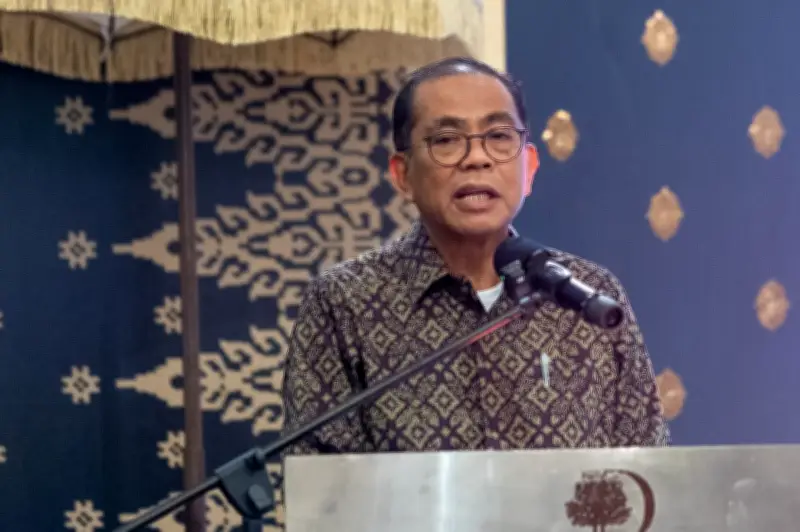 Kedatangan Kapal Tentera Laut AS di Penang Adalah Rutin dan Diluluskan Kerajaan - Khaled Nordin