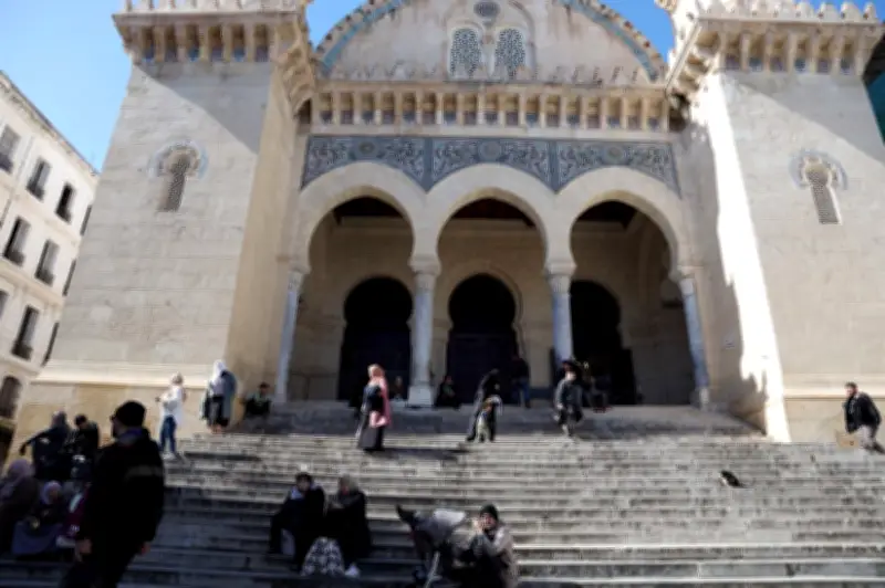 Kedutaan Malaysia Nasihat Rakyat Tangguh Perjalanan ke Algeria, Tunisia