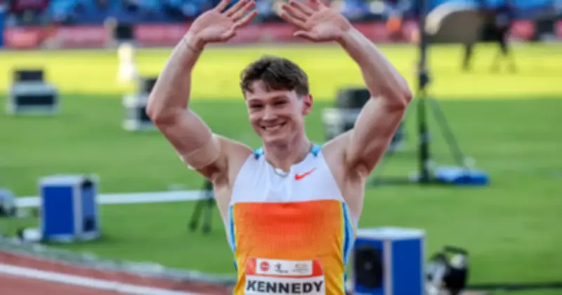 Kennedy Kembali Atasi Sensasi Remaja Gout Gout dalam Perlumbaan 200 Meter