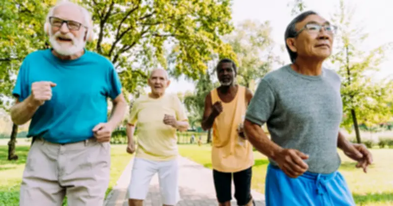 Kepentingan Kekal Aktif Semakin Berusia: Pakar Kongsi Cara Elak Kehilangan Otot