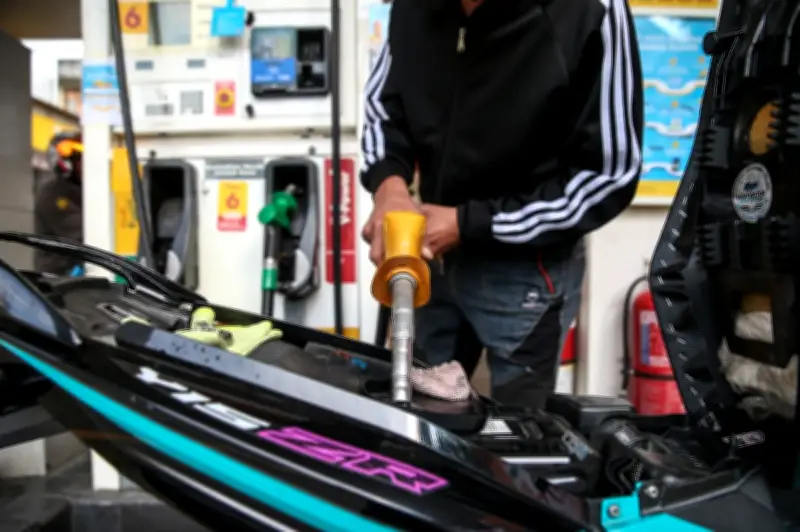 Kerajaan Global Lindungi Pengguna Daripada Kos Tenaga Melambung, Malaysia Naik Subsidi Minyak ke RM2 Bilion