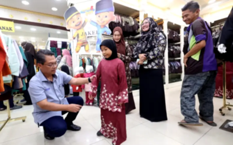 Kerajaan Madani Pastikan Bekalan Barangan Asas Mencukupi, Rakyat Dinasihati Elak Beli Panik