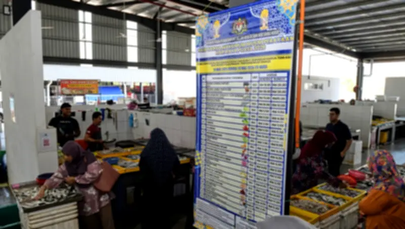 Kerajaan Pantau Bekalan dan Harga Barangan Aidilfitri untuk Rakyat Selesa