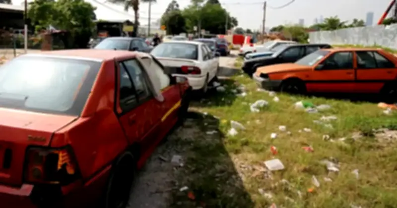 Kerajaan Rangka Dasar Tangani endaraan Tersadai, 15 Juta Unit Dikesan