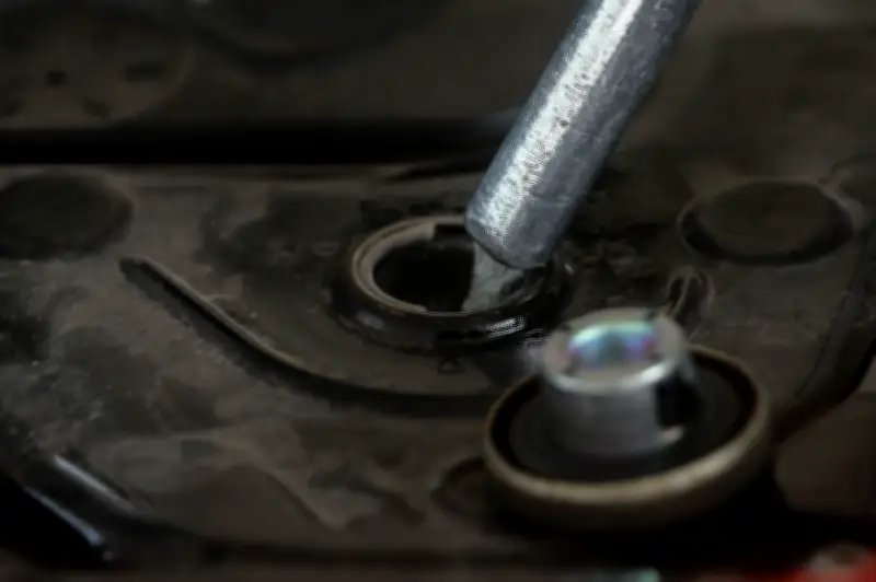 Kerajaan Teruskan Subsidi Minyak Sasaran Melalui SKPS dan SKDS