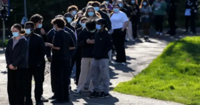 Kes Meningitis di UK Meningkat kepada 29, Bapa Mangsa Desak Vaksinasi Segera