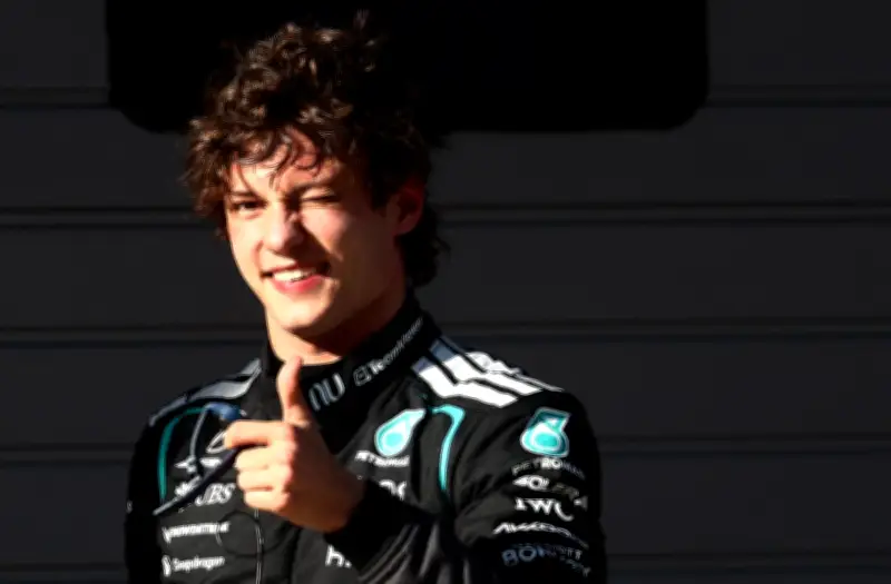 Kimi Antonelli Cipta Sejarah di China GP, Pemandu Termuda Raih Pole F1