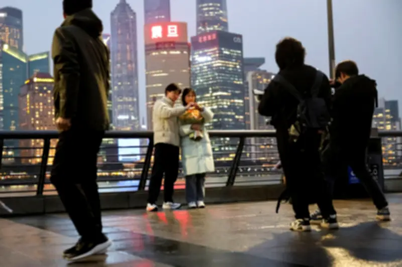 Kolej China Galak Pelajar Nikmati Cinta dan Bunga Semasa Cuti Pertengahan Semester