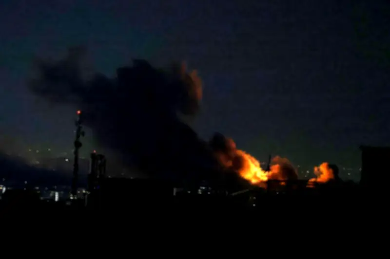 Konflik Timur Tengah: Iran Lumpuh Internet 30 Hari, Kem Kuwait Diserang, Lebanon Tangisi Wartawan