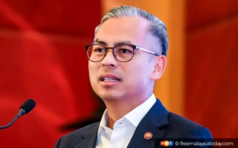 Lebih 10,000 Akaun Palsu Guna Identiti Kerabat Diraja Diturunkan, Meta Dikecam Lembab